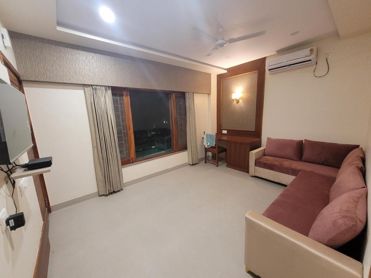 Hotel Ananda Kashi Varanasi Exterior foto