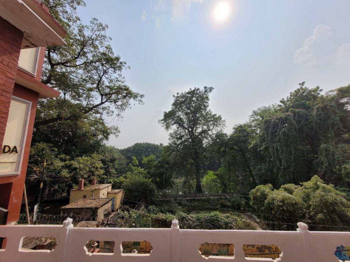 Hotel Ananda Kashi Varanasi Exterior foto
